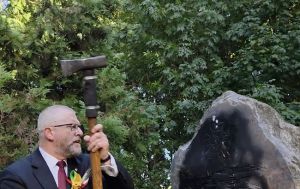 Скрін video_x_com_grzegorzbraun_fd15eed5f10cc7b5638573fdac5f289e_650x410
