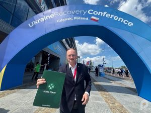 Наш співрозмовник Василь Байцим (2)